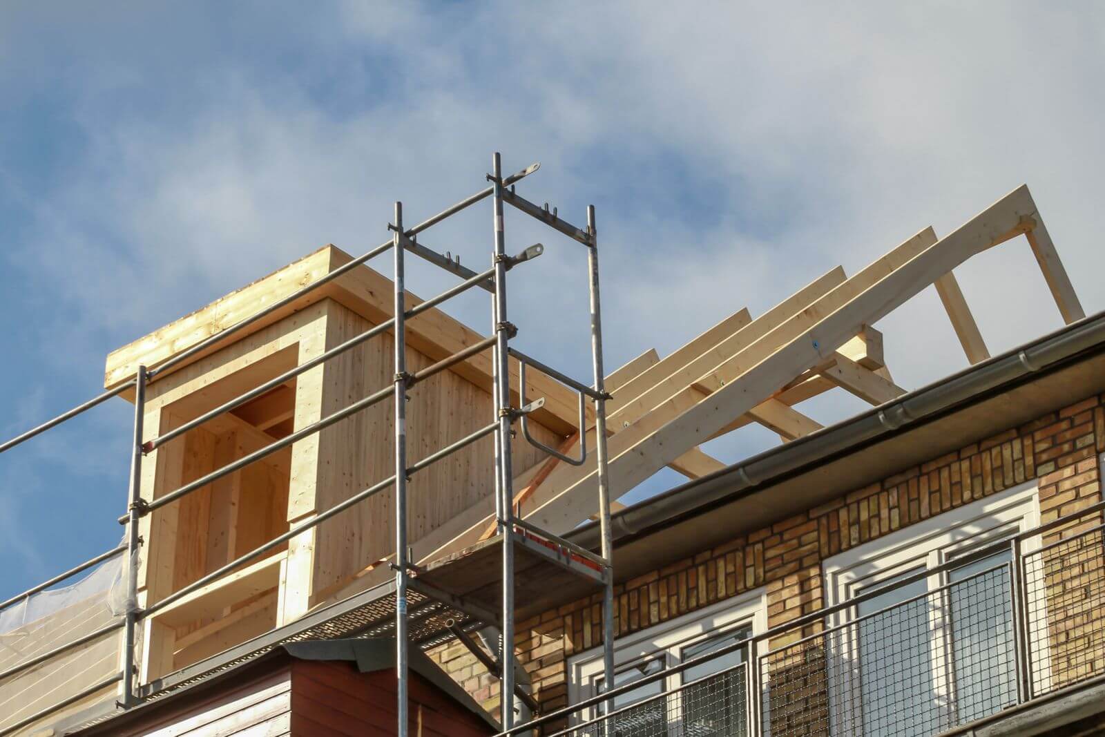 Embar Ireland Extensions Banner Image